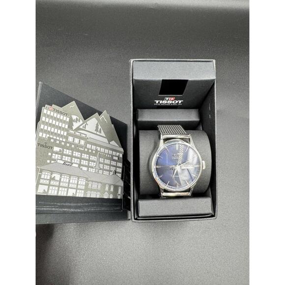 TISSOT HERITAGE VISODATE AUTOMATIC Blue Dial Swiss Made T019.430.11.041.00 W BOX - Picture 1 of 9